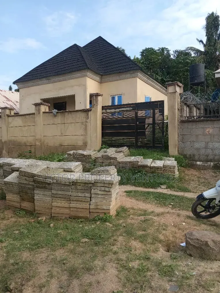 3bdrm Bungalow in Kubwa for sale