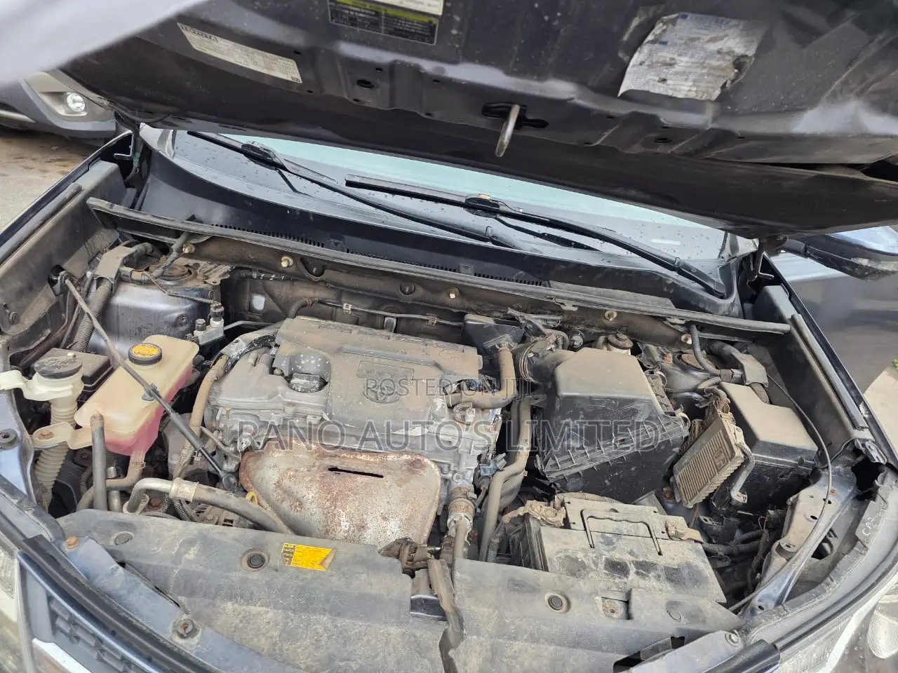 Toyota RAV4 LE AWD (2.5L 4cyl 6A) 2013 Gray