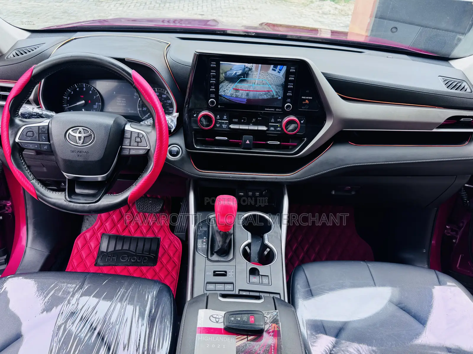 Toyota Highlander XLE 2021 Red