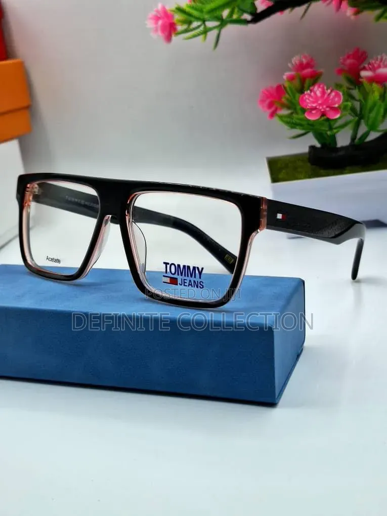 Tommy Hilfiger Top Quality Glass