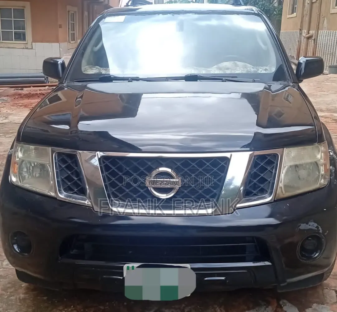 Nissan Pathfinder S 2008 Black