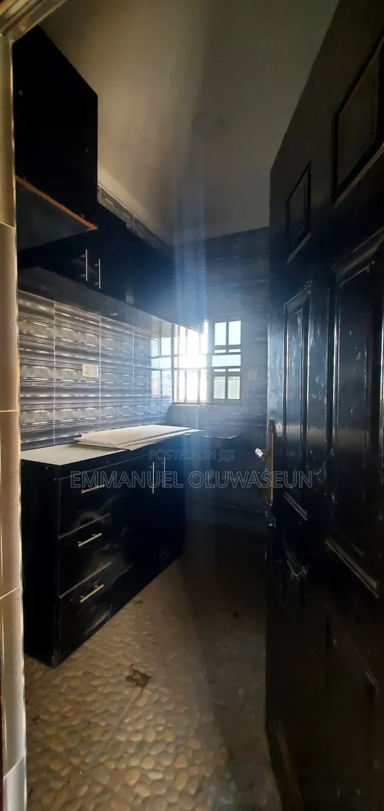 Mini Flat in Karu for rent
