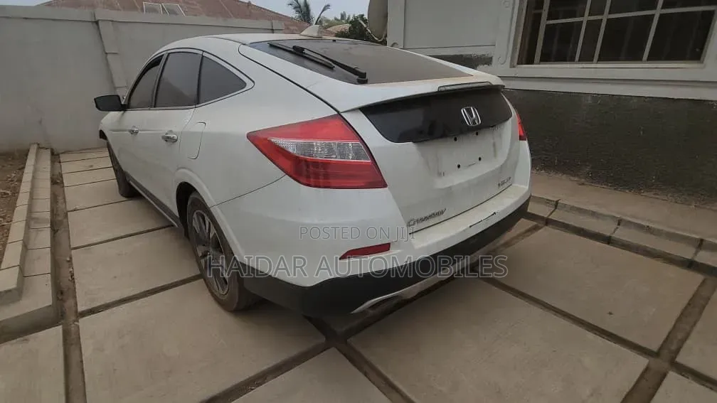 Honda Accord Crosstour 2013 White