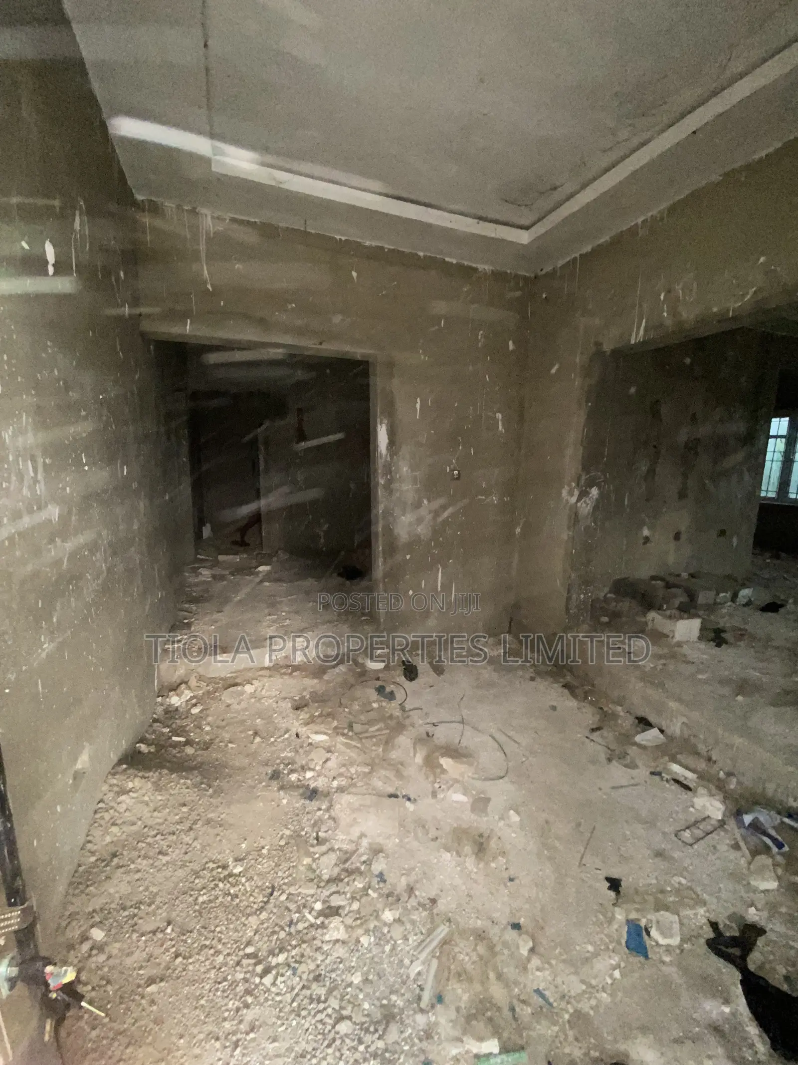 3bdrm Bungalow in Shimex Estate, Sabon Lugbe for sale