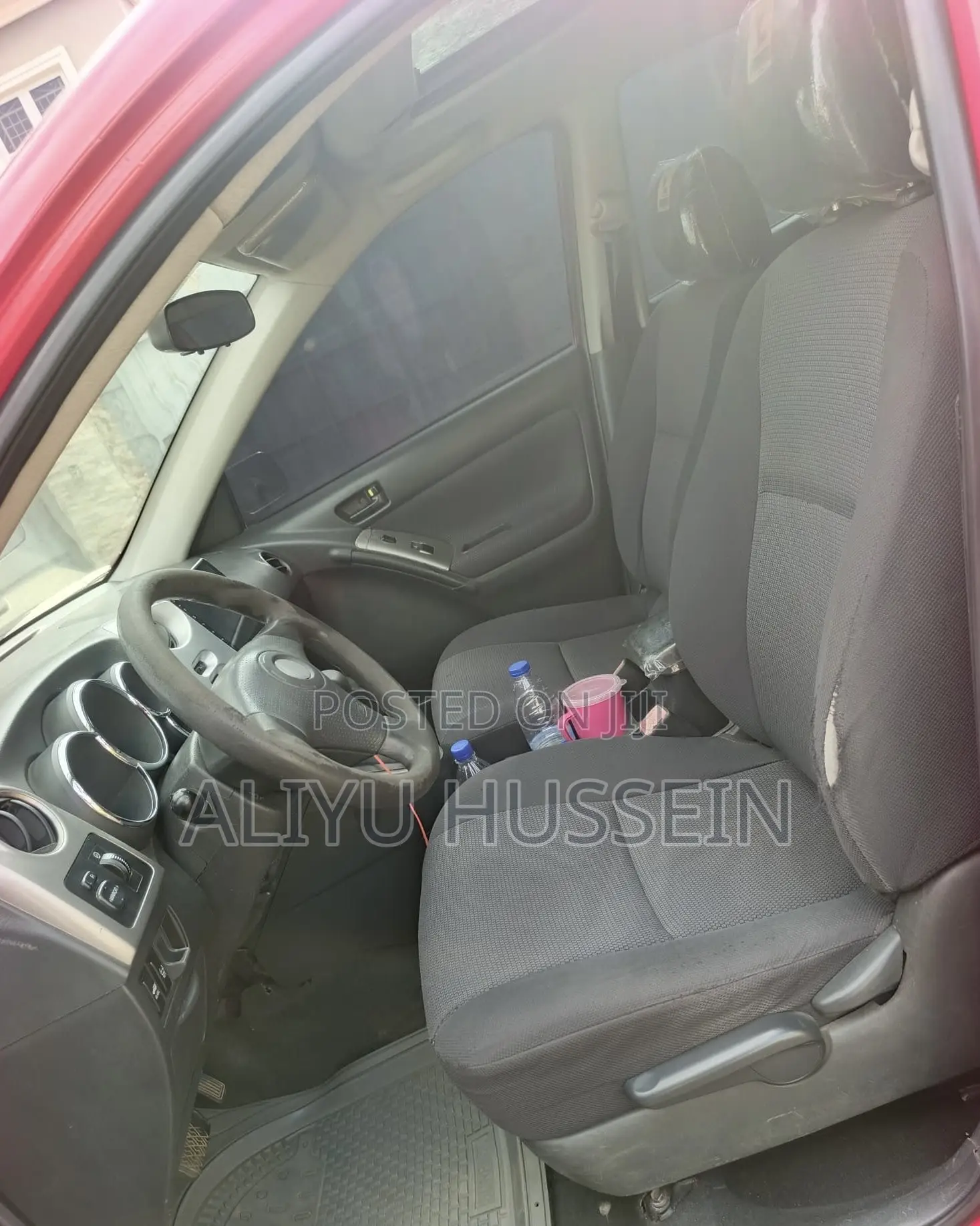 Pontiac Vibe 2006 Red