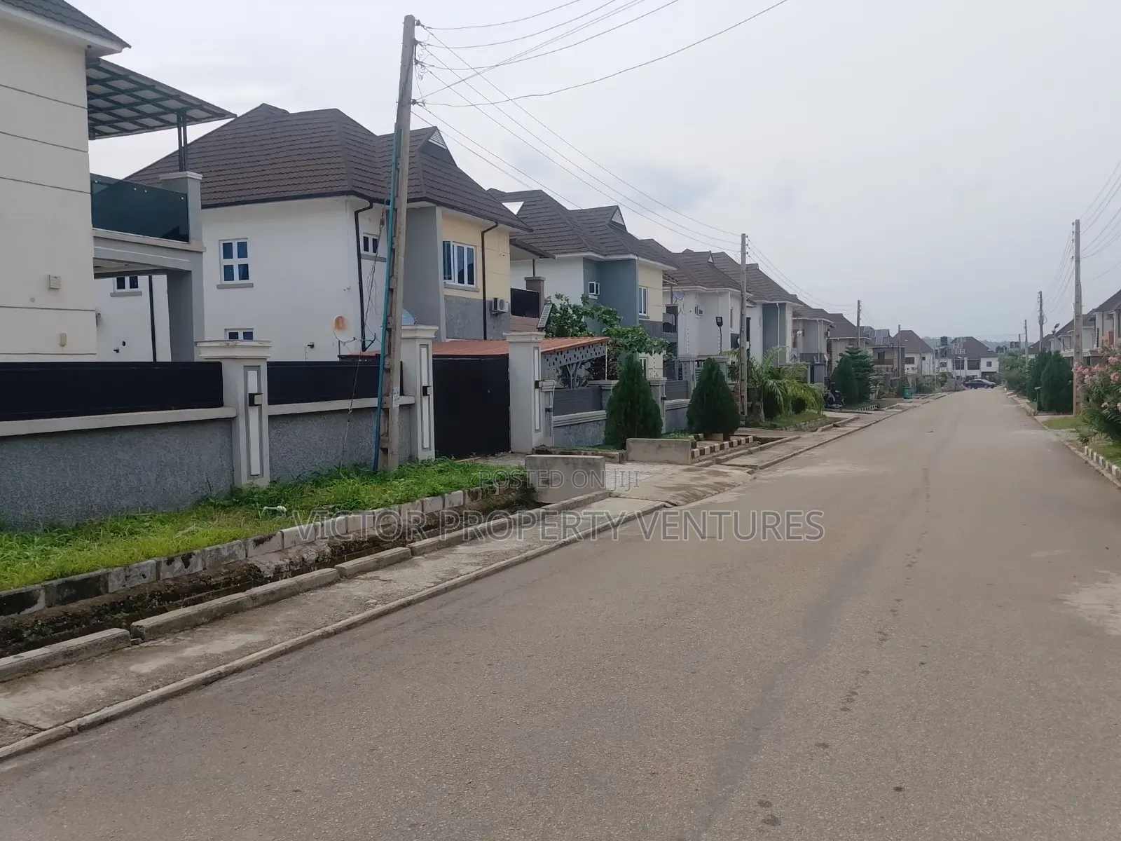 4bdrm Duplex in Dantata Estate, Kubwa for sale