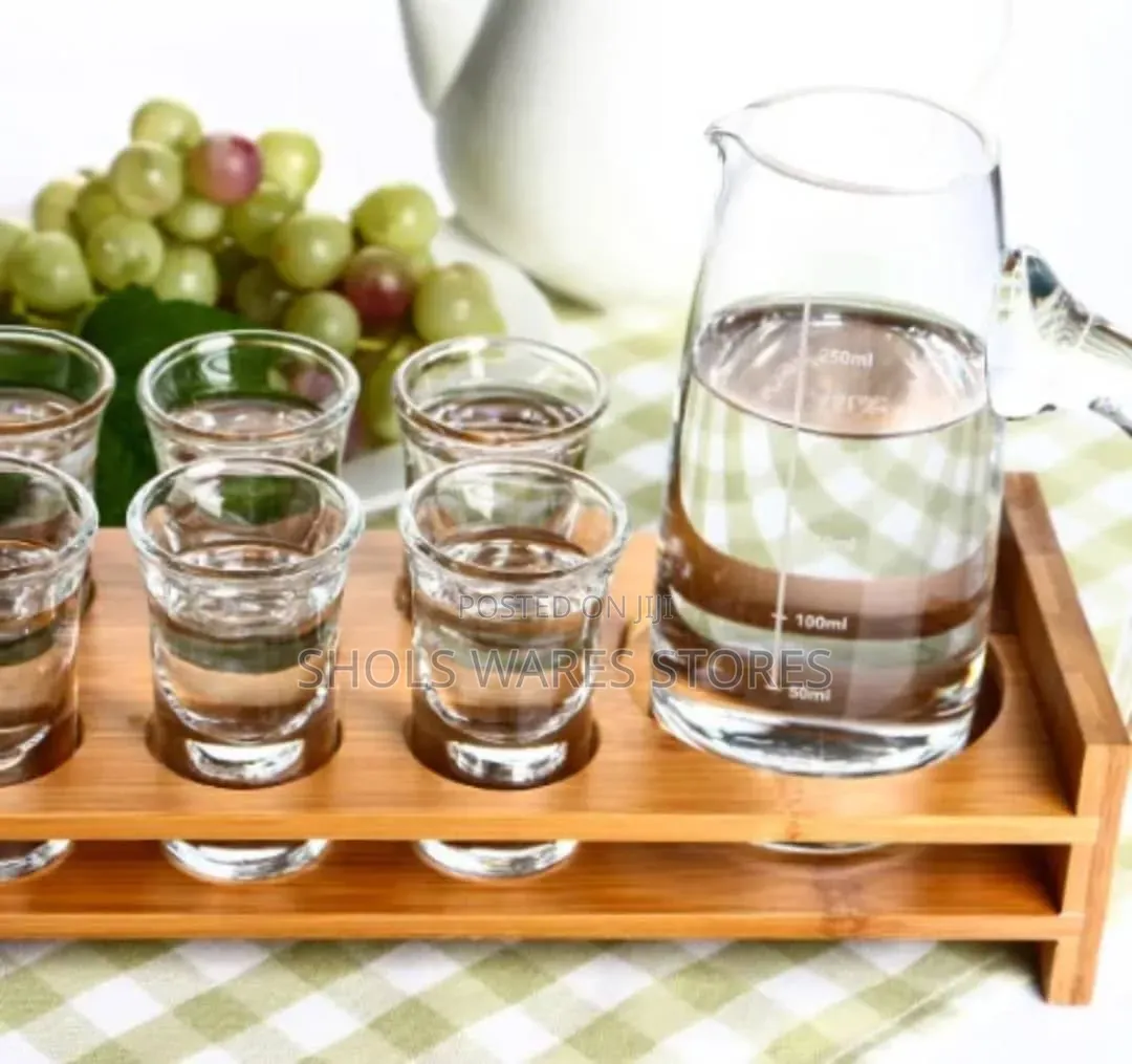 Bamboo 7-Holetequilla Shot Glass + Carafe Serving Tray