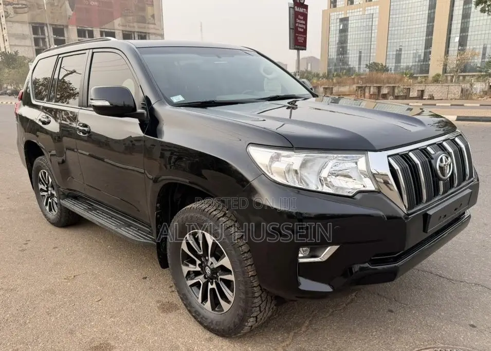 Toyota Land Cruiser Prado 2019 Black