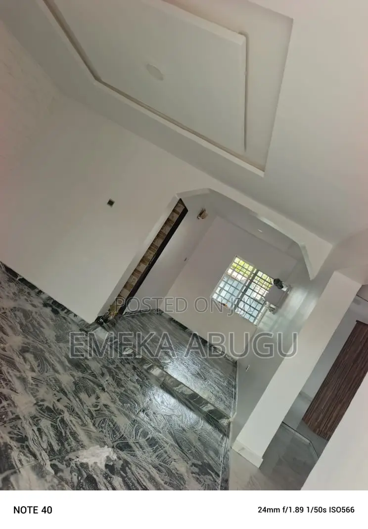 2bdrm Block of Flats in Akala Express for rent