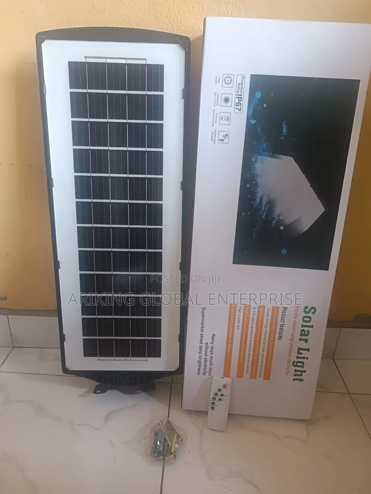 All-in-One Solar Street Light for Homes Shops