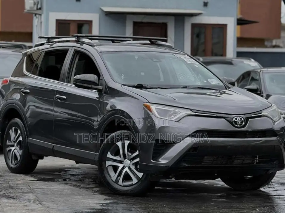 Toyota RAV4 2018 Gray