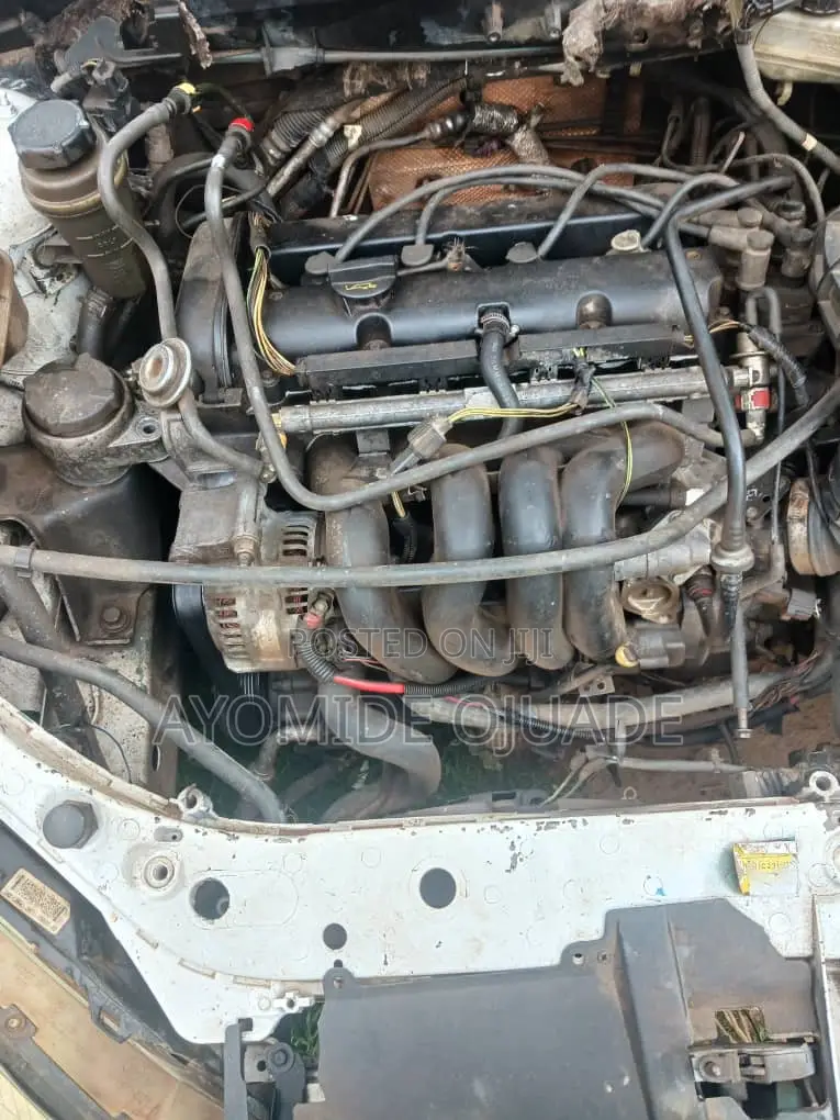 Ford Focus 2001 White