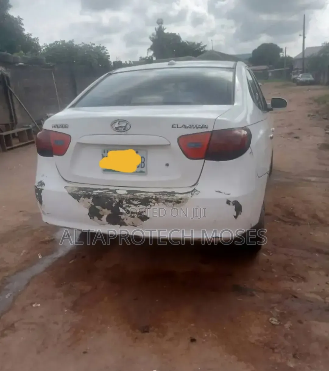 Hyundai Elantra 2008 White