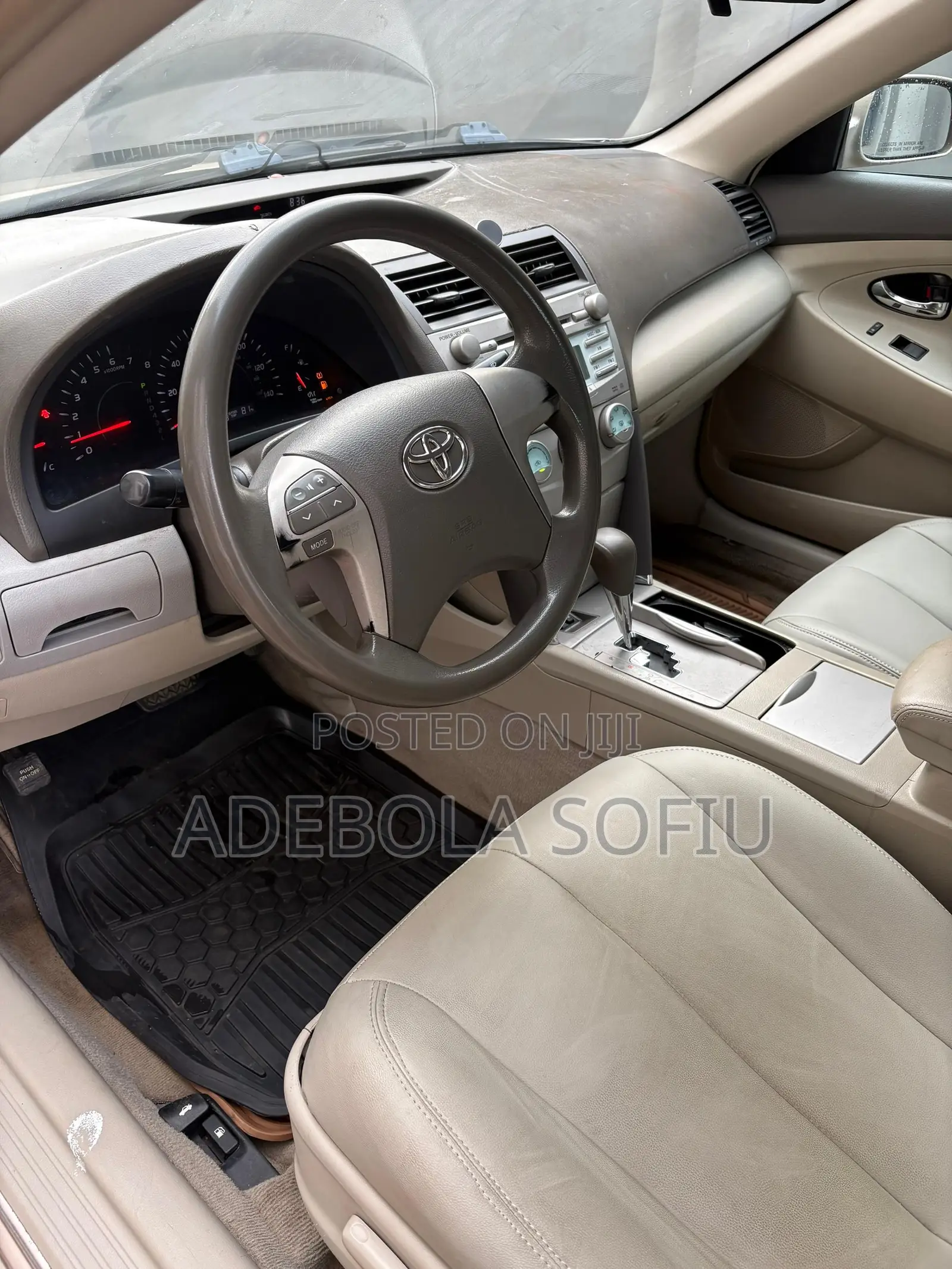 Toyota Camry LE 4dr Sedan (2.4L 4cyl 5A) 2008 Gold