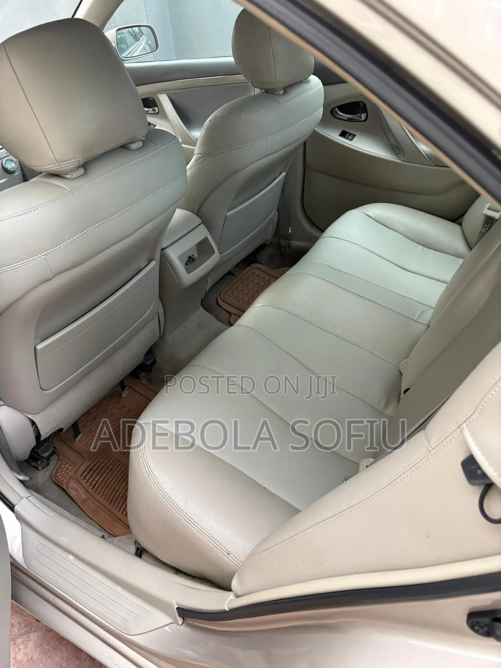 Toyota Camry LE 4dr Sedan (2.4L 4cyl 5A) 2008 Gold