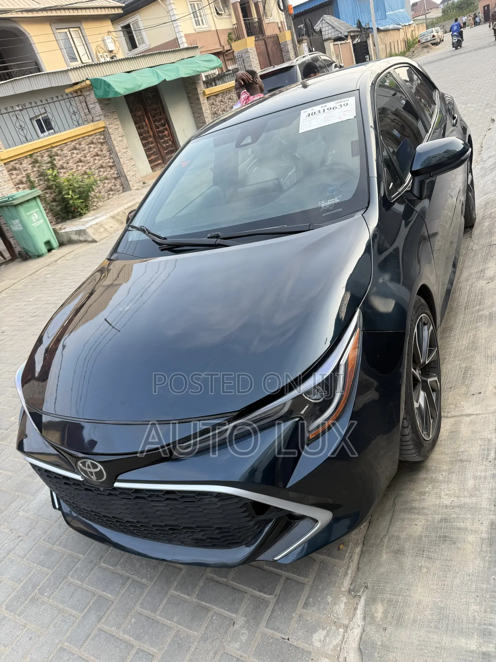 Toyota Corolla XSE 2021 Blue