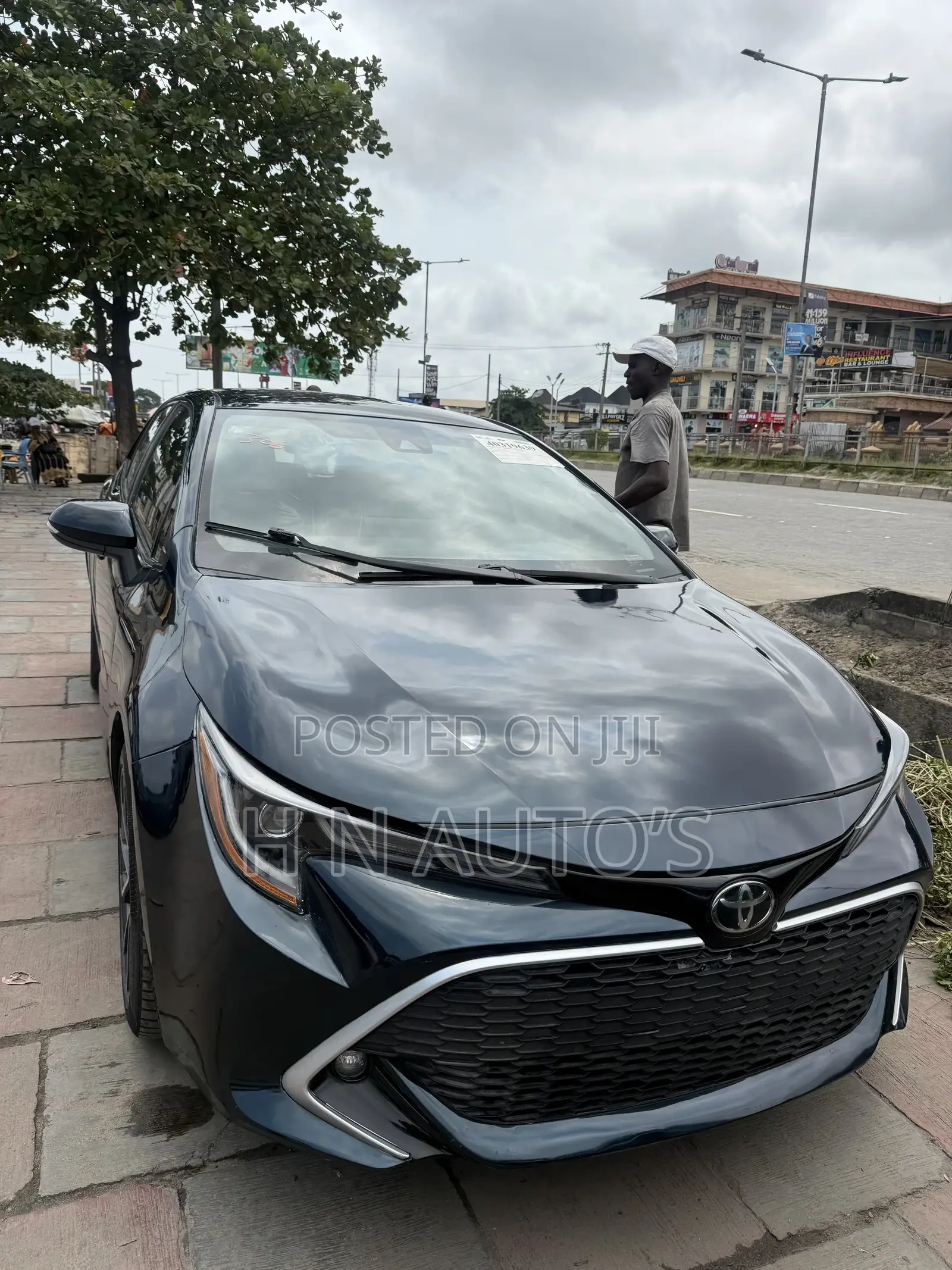 Toyota Corolla XSE 2021 Blue
