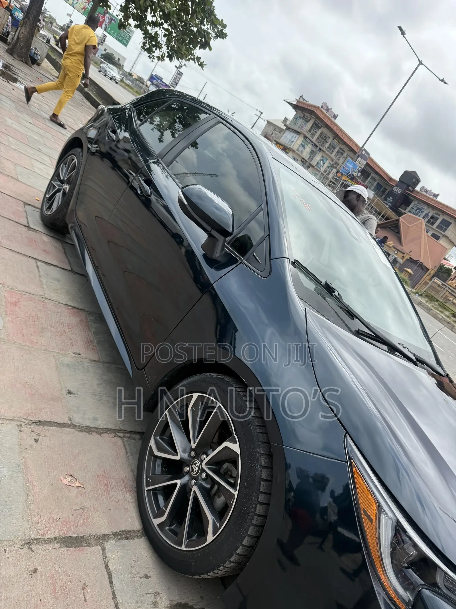 Toyota Corolla XSE 2021 Blue
