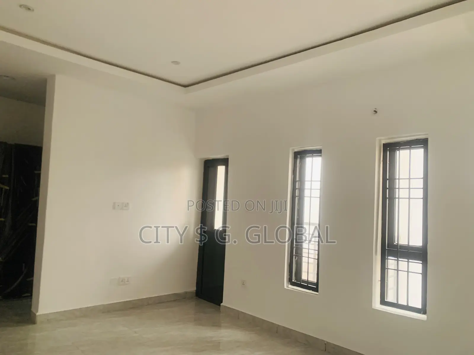 4 Bedroom Terrance Duplex With Bq Stand Alone