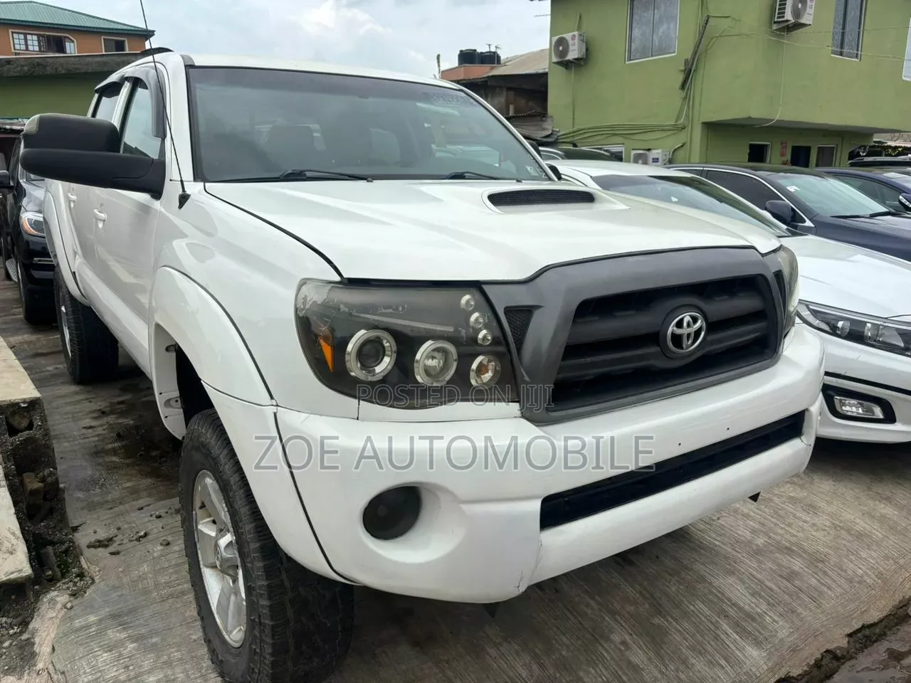 Toyota Tacoma 2009 White