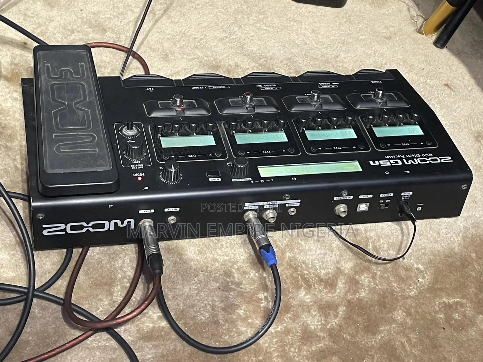 Rent a Professional Zoom G5n Multi Effect Processor for Solo Guitarist