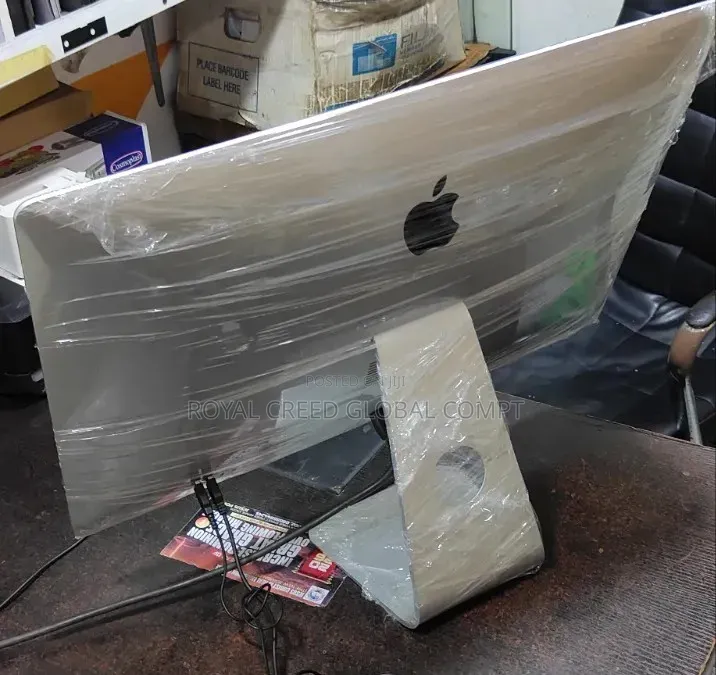 Desktop Computer Apple iMac 24GB Intel Core i5 SSD 1T