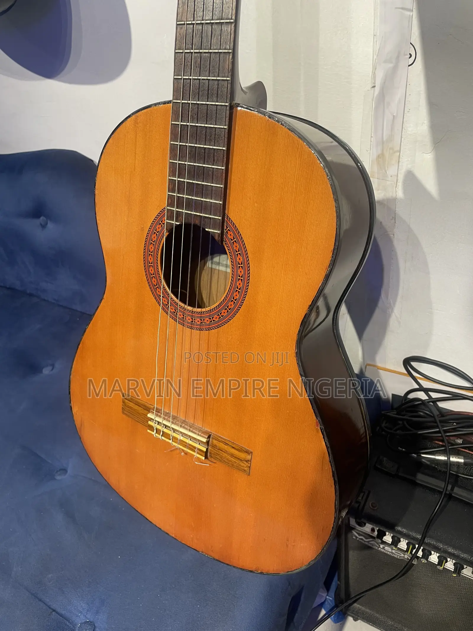 Yamaha Cx40 Electro-Acoustic Concert Classical Guitar