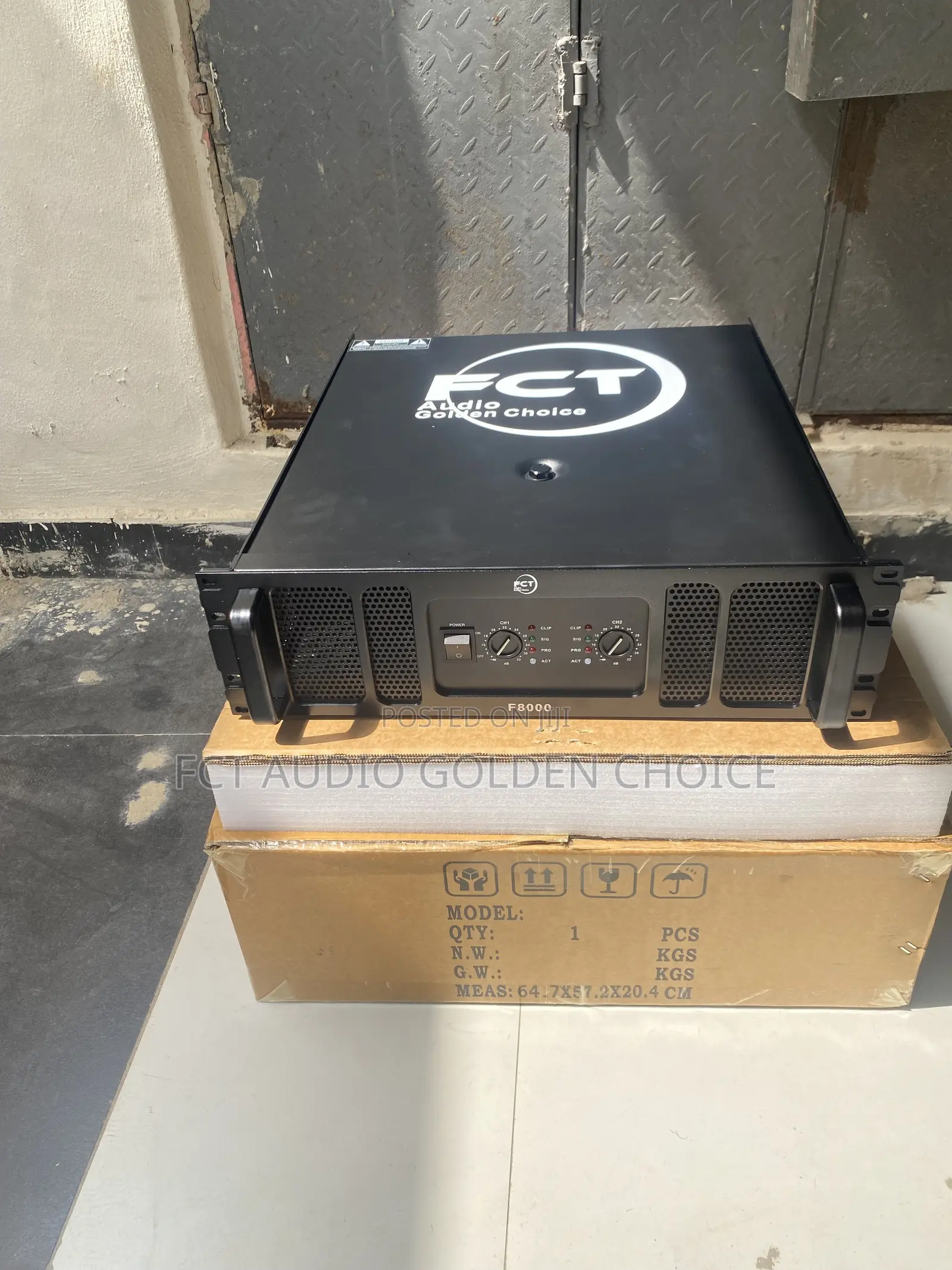 F C T Audio F8000 Power Amplifier