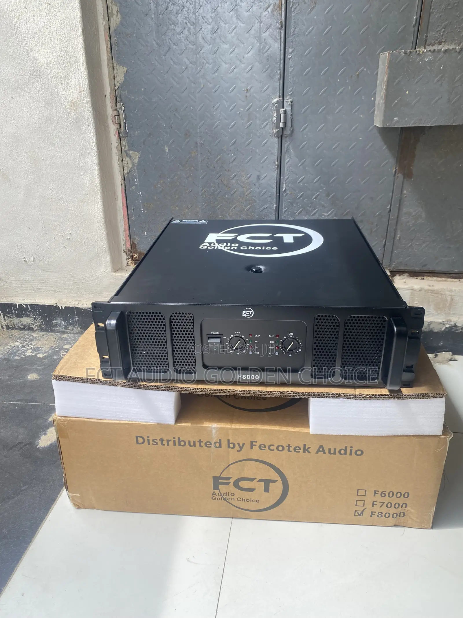 F C T Audio F8000 Power Amplifier