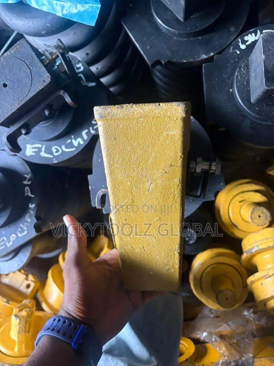 Excavator Bucket Teeth 330