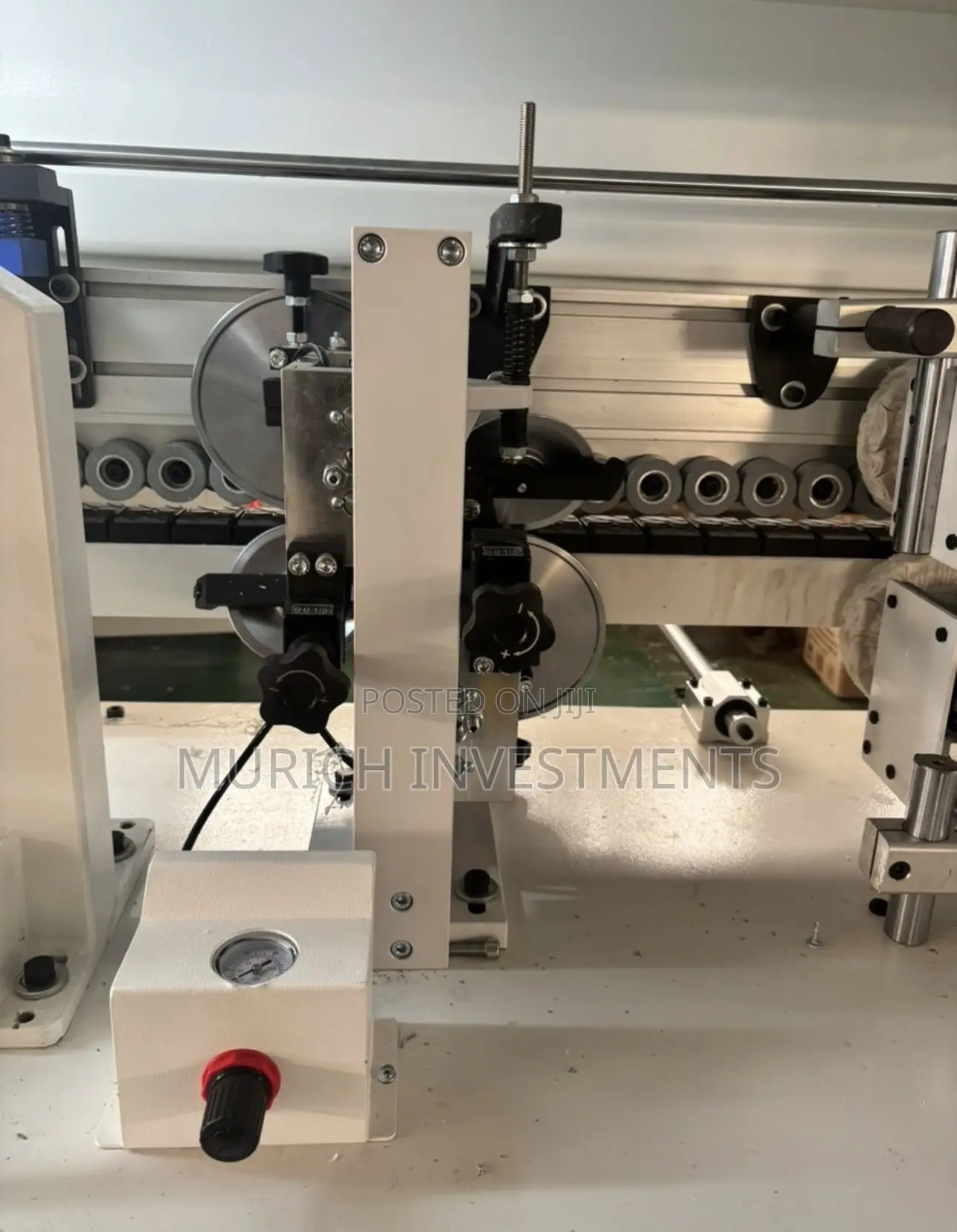 Automatic Edge Banding Machine With Pre-Milling Corner Rounding