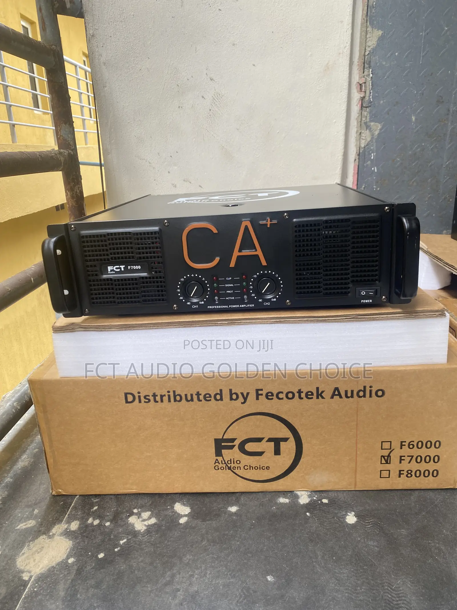 F C T Audio F7000 Amplifier