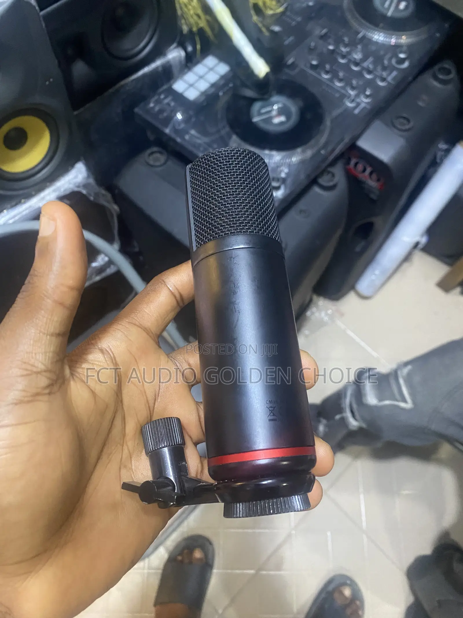 Scarlet Studio Mic
