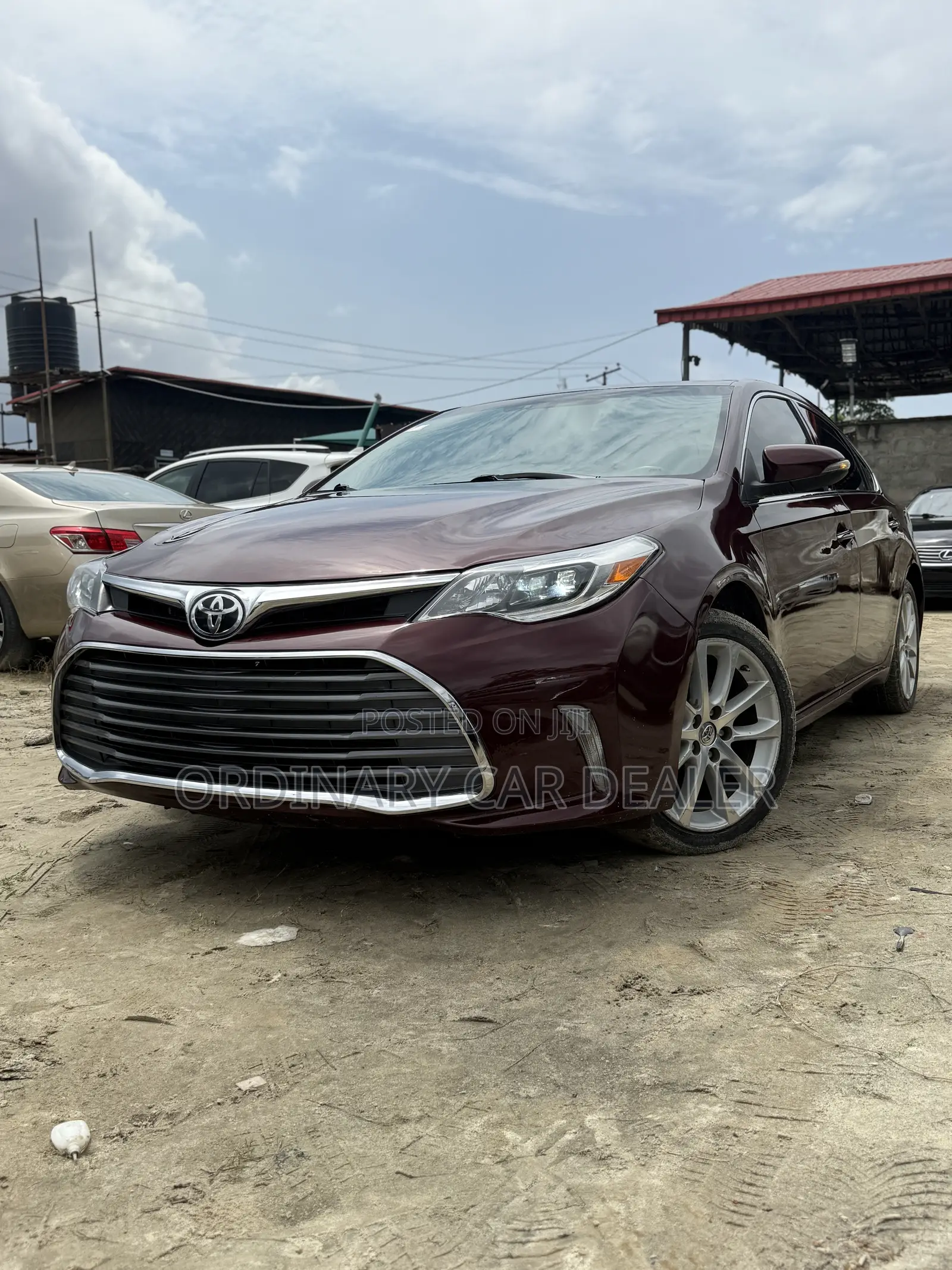 Toyota Avalon XLE Sedar FWD (3.5L 6cyl 6A) 2013 Burgundy