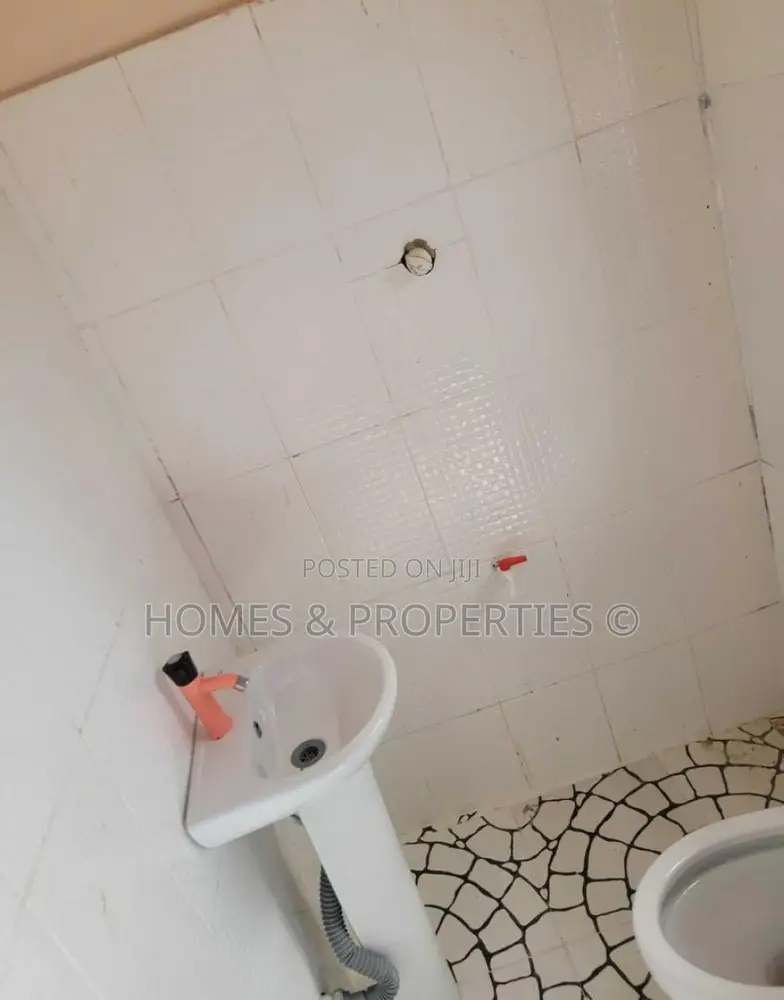 Mini Flat in Abijo Gra for rent