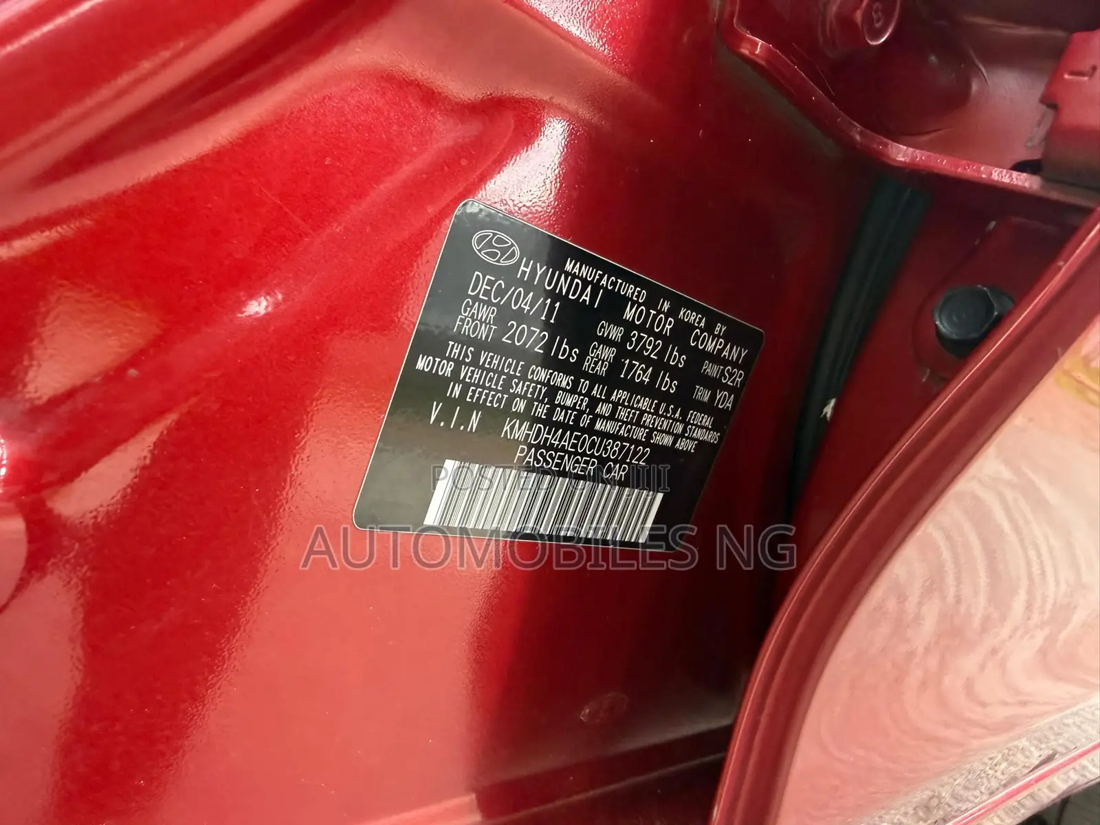 Hyundai Elantra 2012 Red