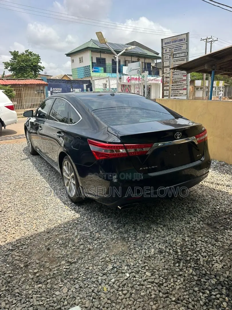 Toyota Avalon XLE Premium 4dr Sedan (3.5L 6cyl 6A) 2014 Black
