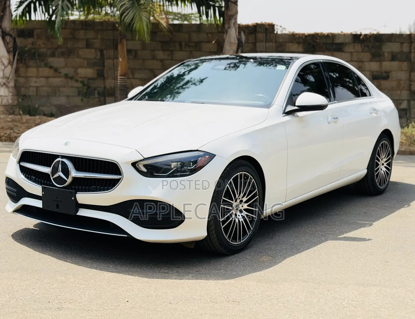 Mercedes-Benz C300 2023 White