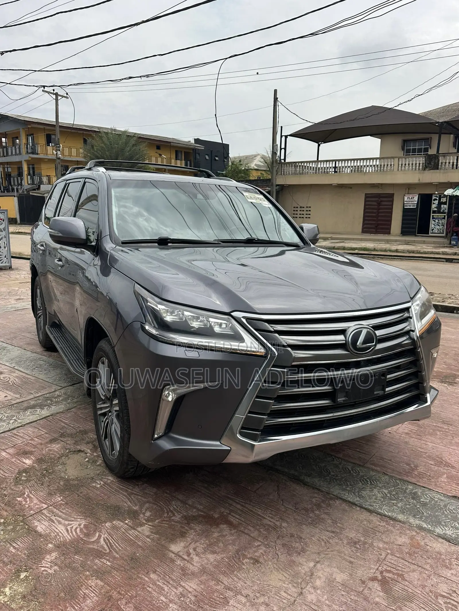 Lexus LX 570 (5 seats) AWD 2016 Gray