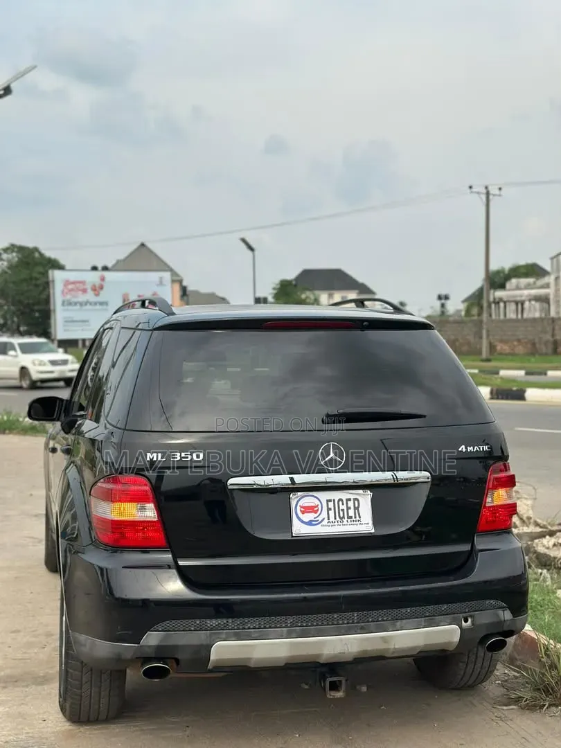 Mercedes-Benz M Class 2009 Black