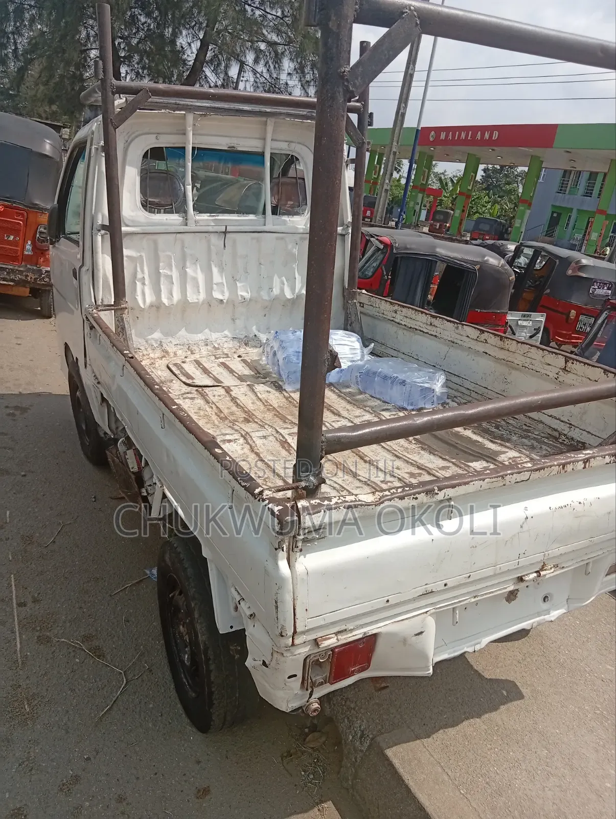 Daihatsu Hijet 2010 White