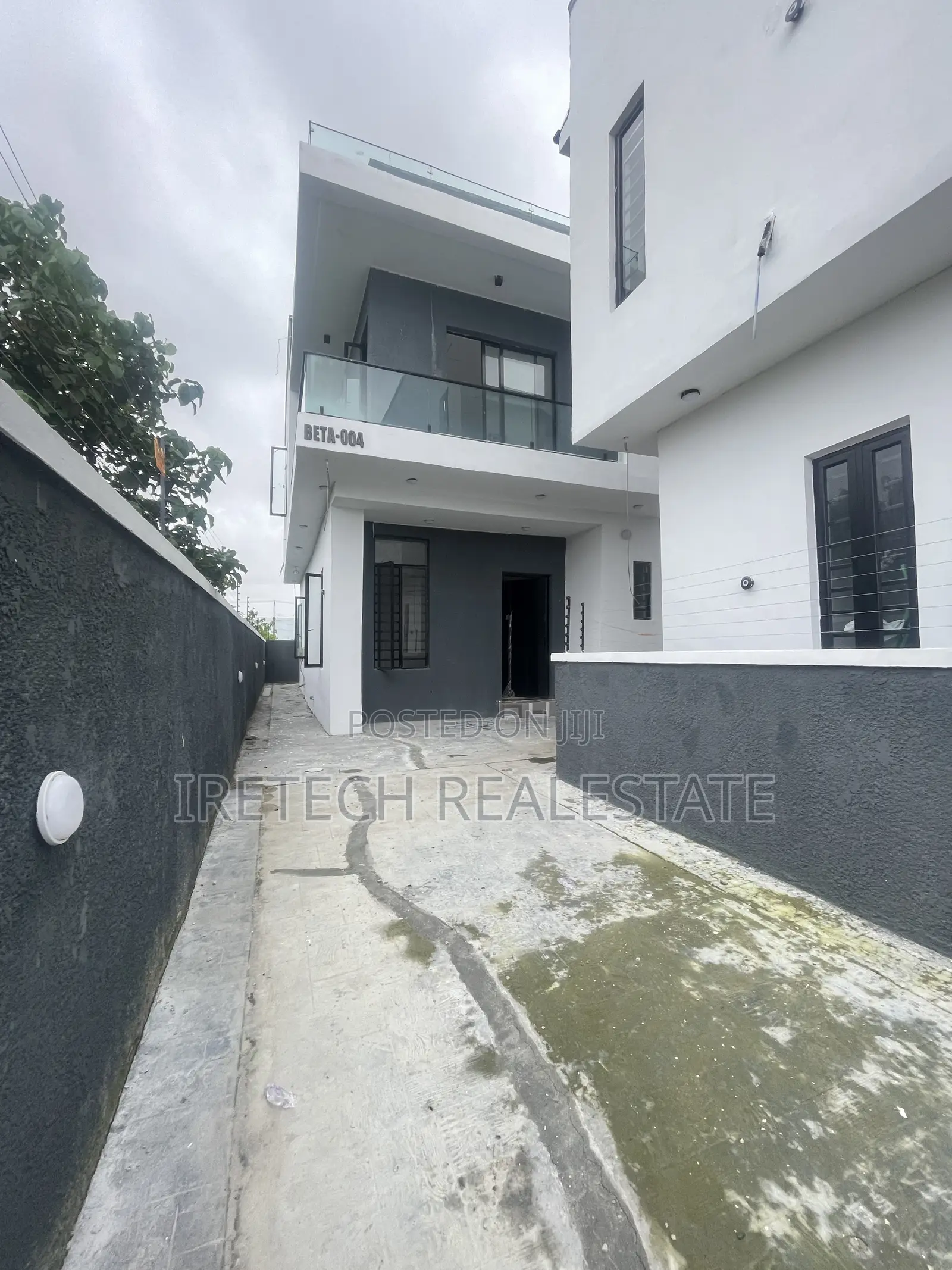 4bdrm Duplex in Ajah Abraham, Off Lekki-Epe Expressway for sale