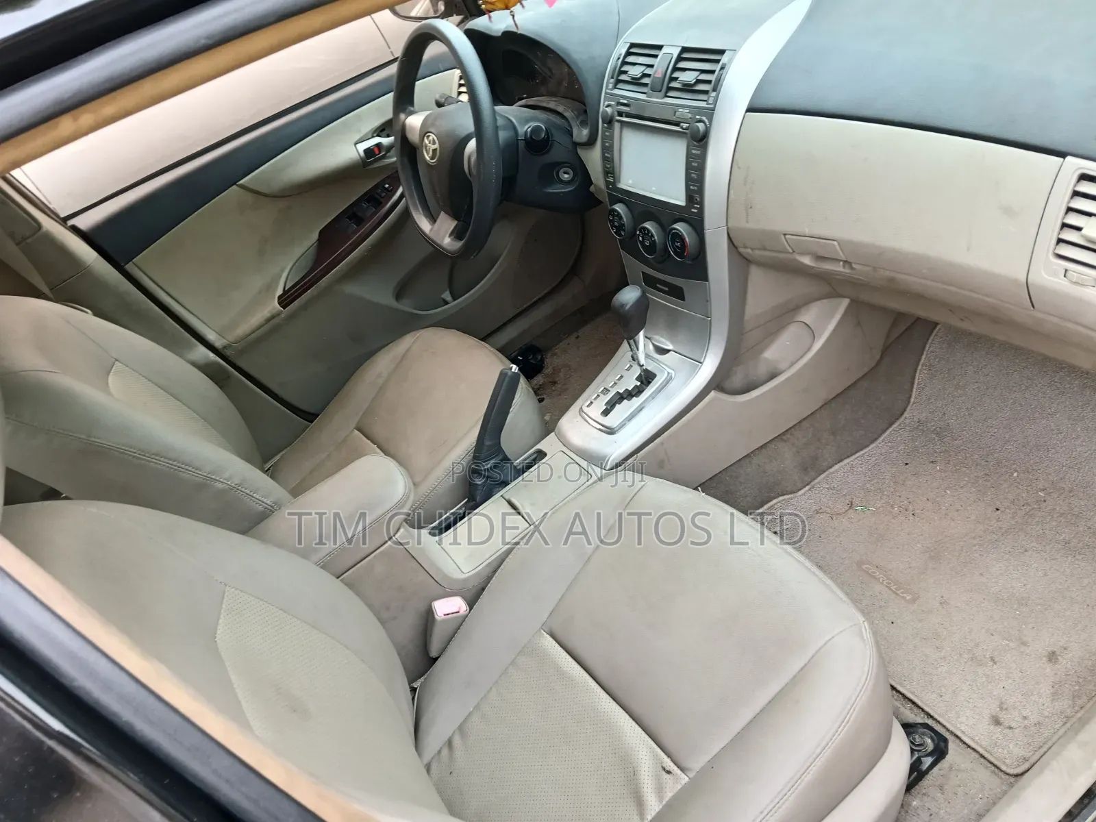 Toyota Corolla LE 4dr Sedan (1.8L 4cyl 4A) 2012 Black