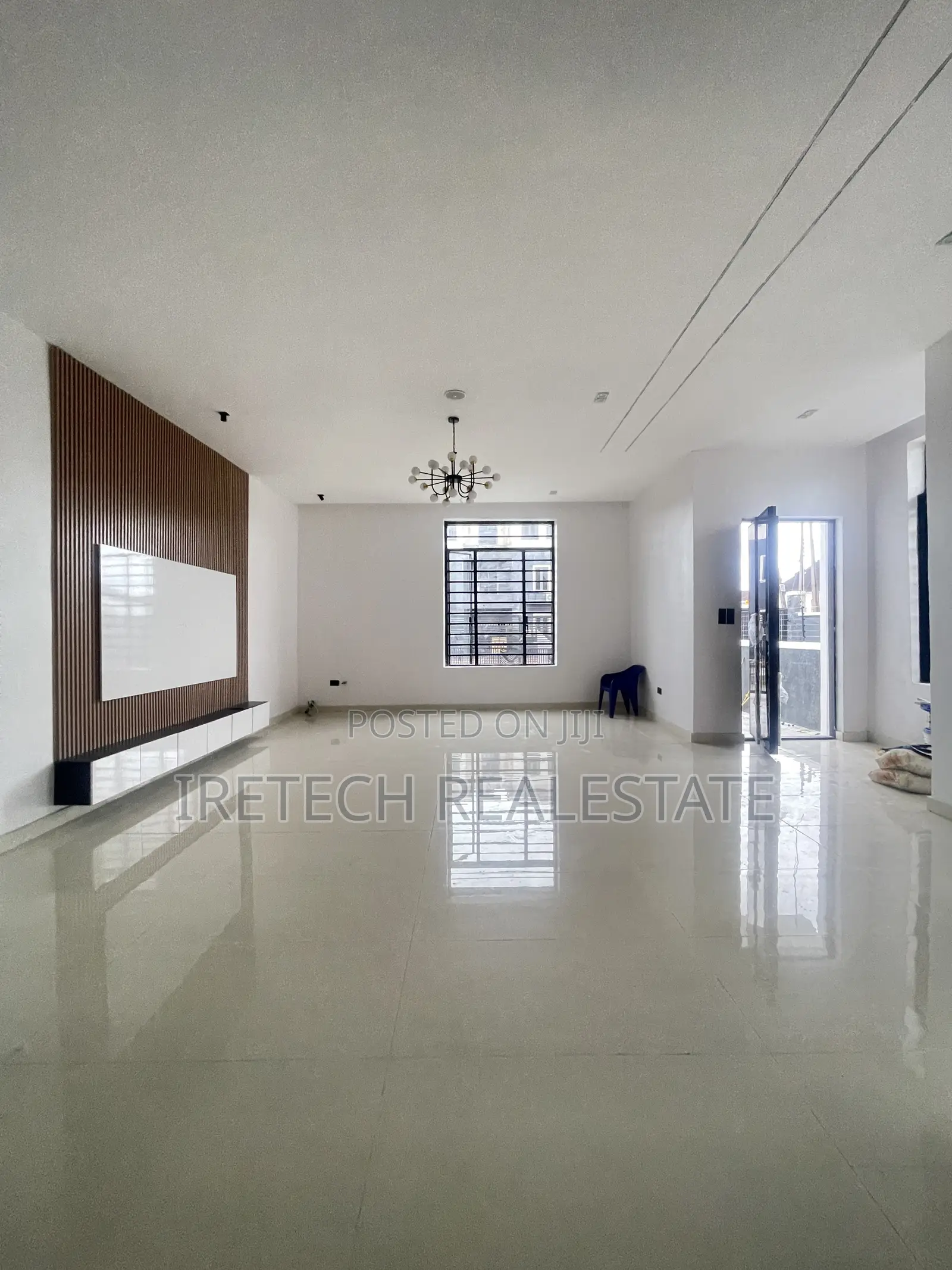 4bdrm Duplex in Ajah Abraham, Off Lekki-Epe Expressway for sale