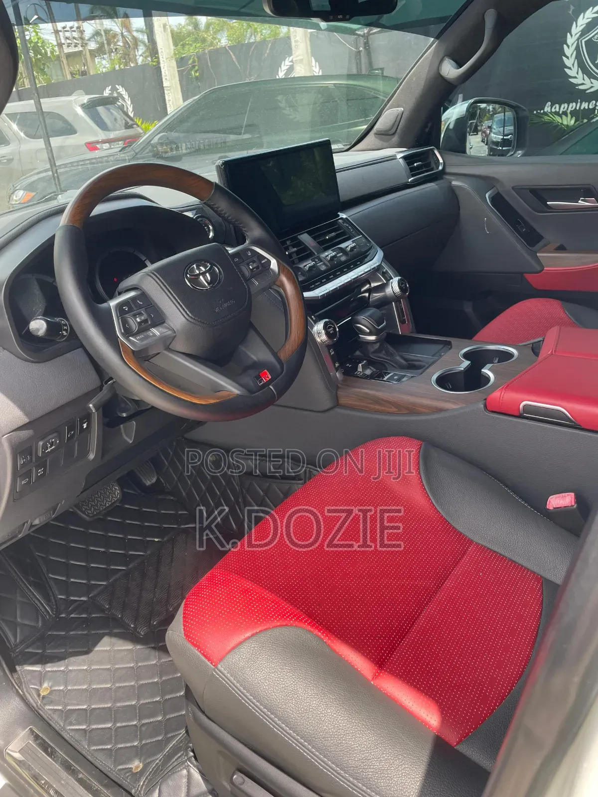 Toyota Land Cruiser 4.6 V8 VXR 2016 White