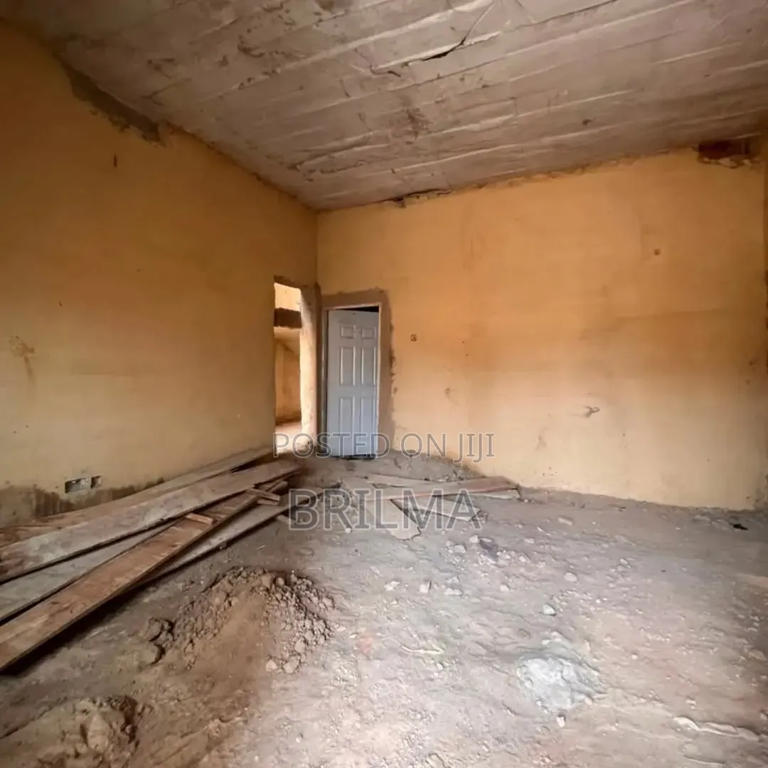 3bdrm Apartment in Wuye for sale