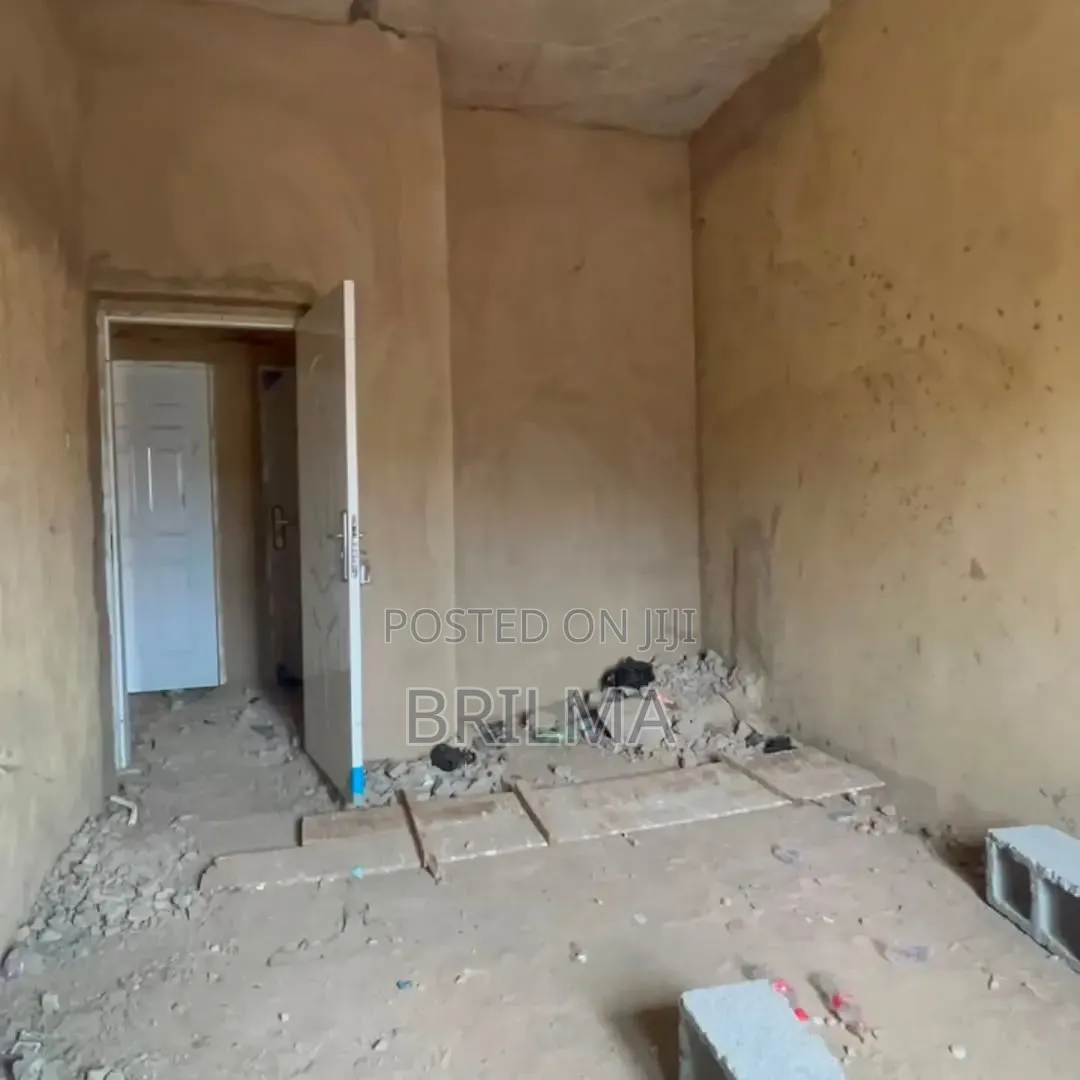 3bdrm Apartment in Wuye for sale