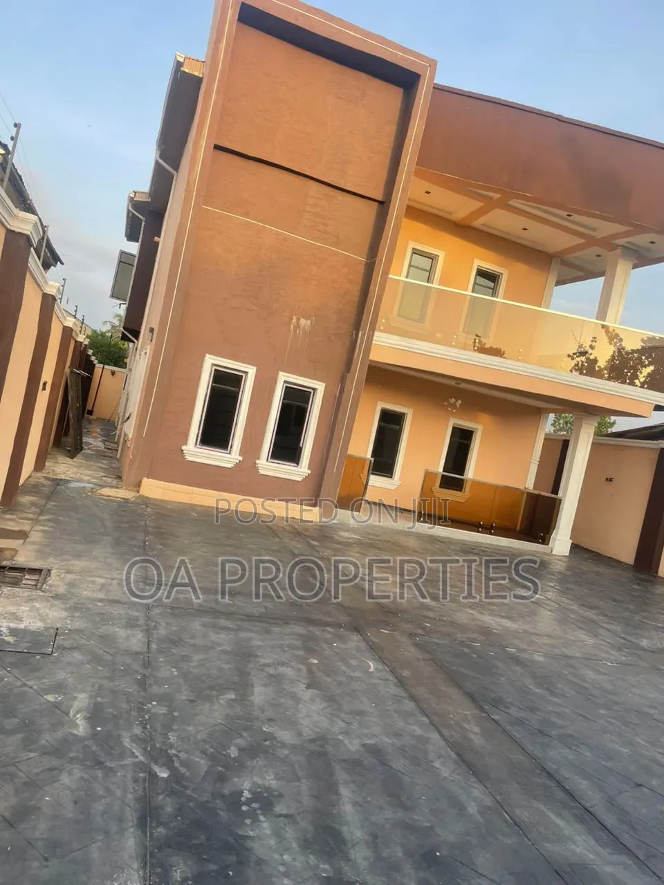 5bdrm Duplex in Ibadan for sale