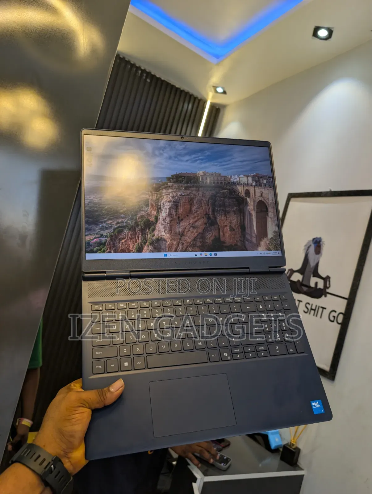 Laptop Alienware 16 Aurora 16GB Intel Core Ultra 7 SSD 512GB