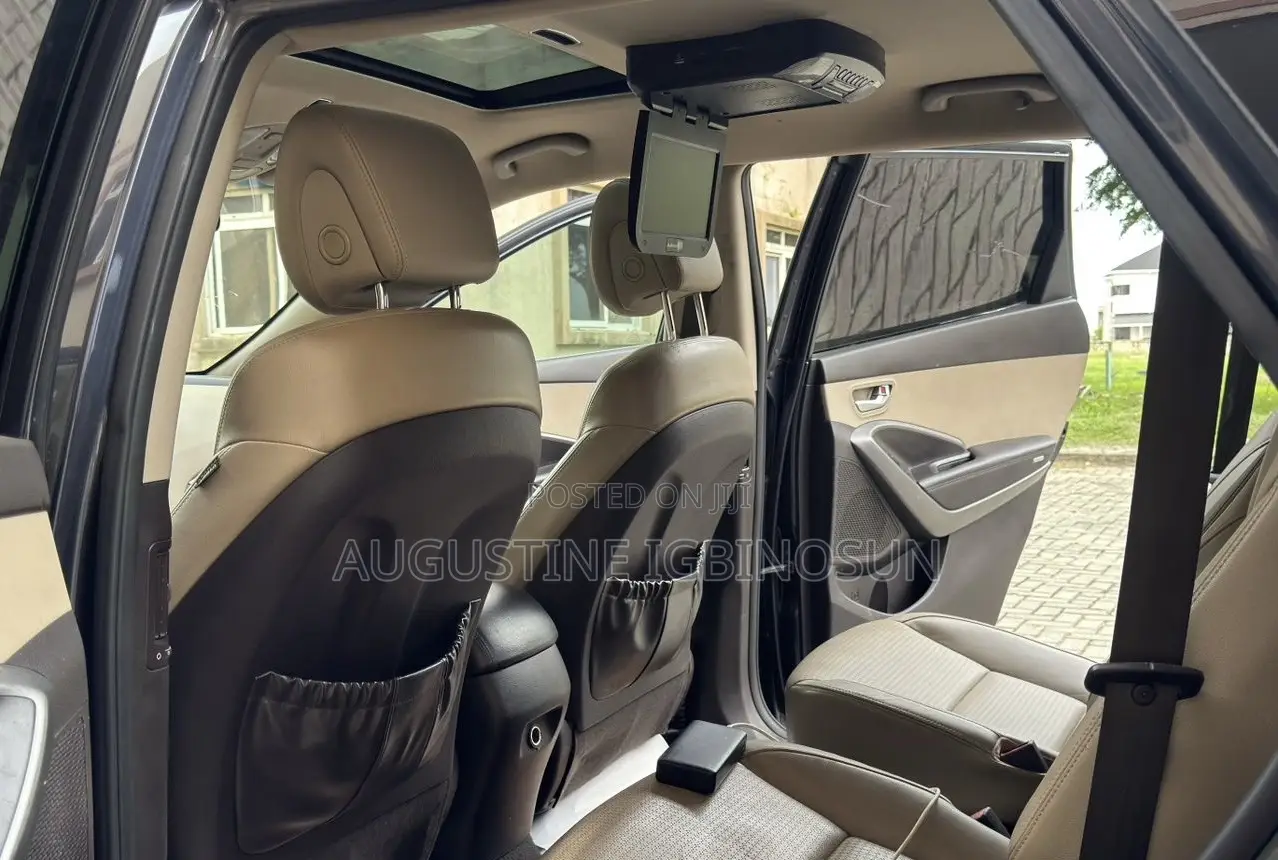 Hyundai Santa Fe 2014 Gray